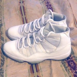 Air Jordan 11 Silver anniversary Size 12 Columbia